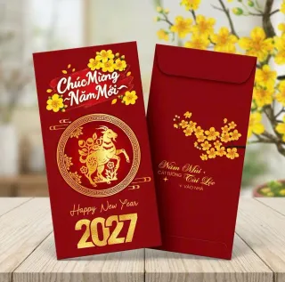 Phối cảnh bao lì xì đỏ đậm ép kim vàng: vòng tròn hình dê, cành mai và chữ Chúc Mừng Năm Mới 2027 — mẫu thiết kế D&P